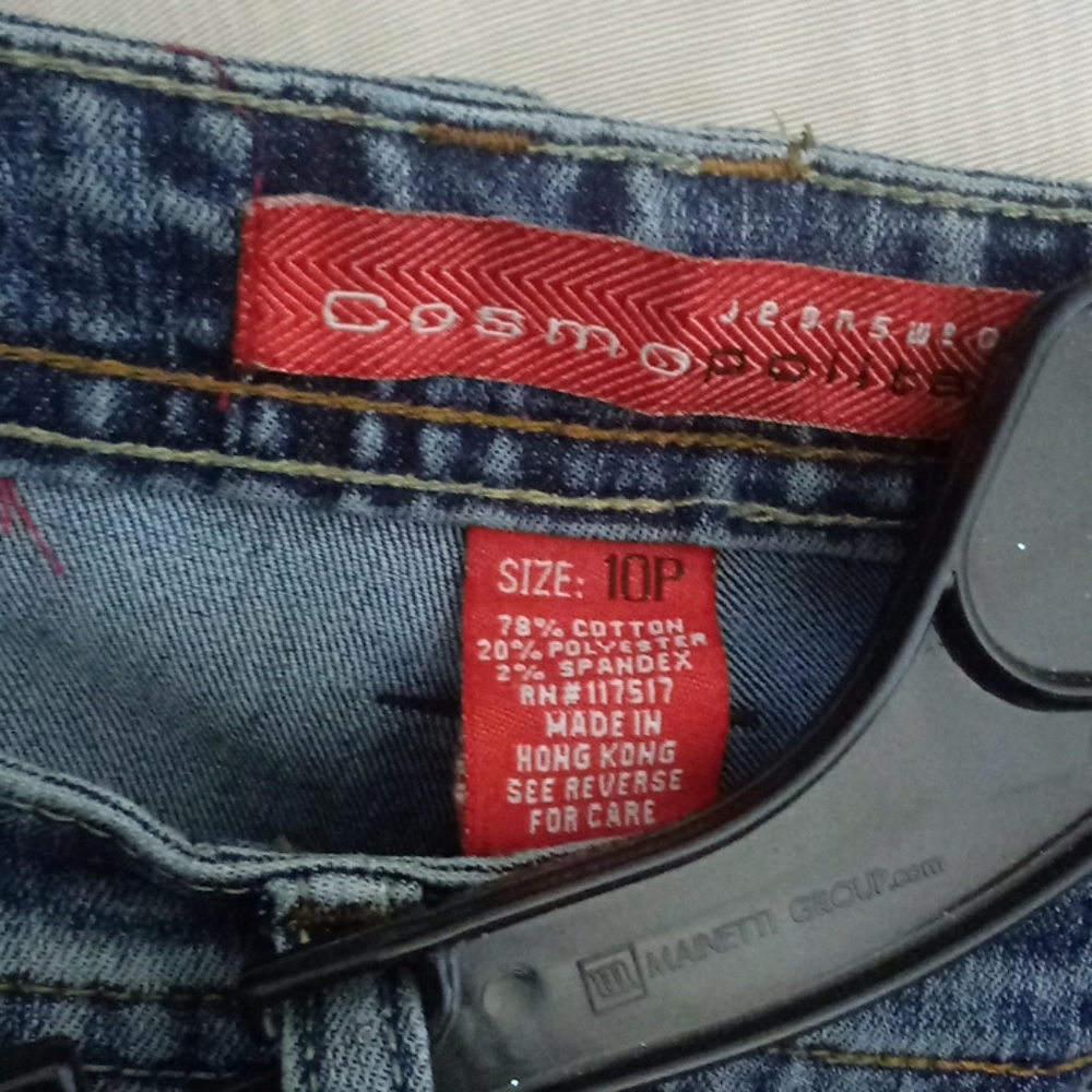 Jeans - Picture 5 of 6